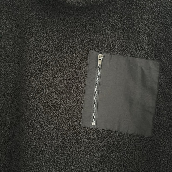 Wallflower Black Sherpa Pullover with Pocket NWT - Picture 2 of 8